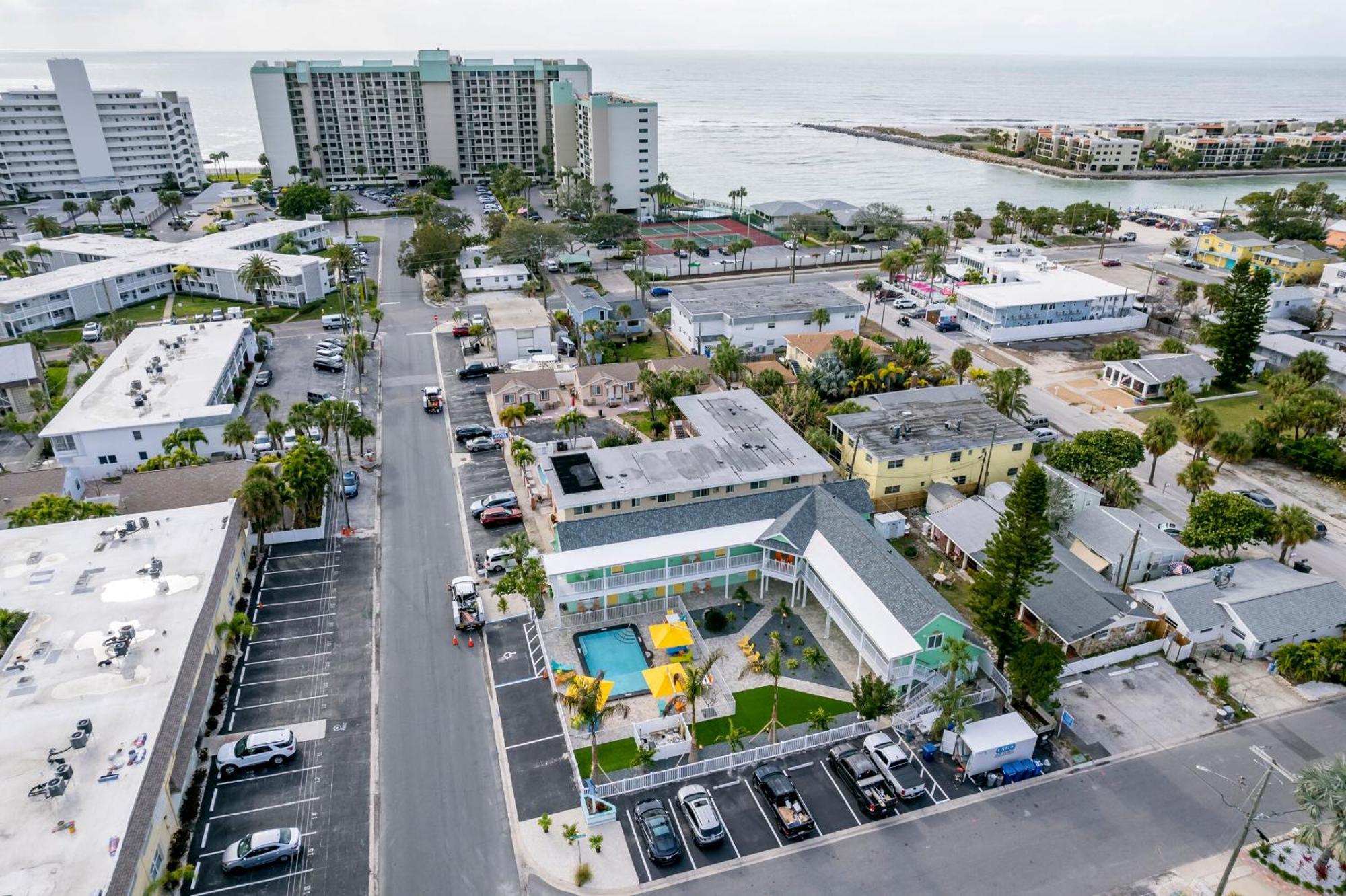 The Lofts At St Pete Beach St. Pete Beach Bagian luar foto