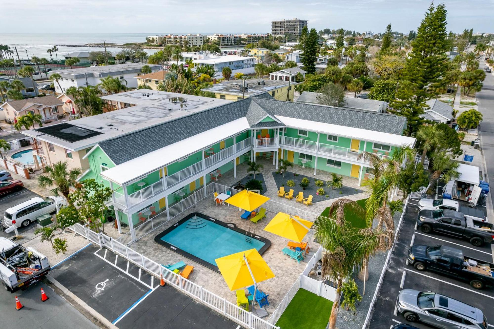 The Lofts At St Pete Beach St. Pete Beach Bagian luar foto
